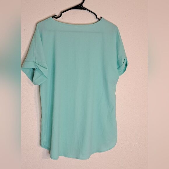 ZENANA short sleeve blouse size L - Picture 4 of 6